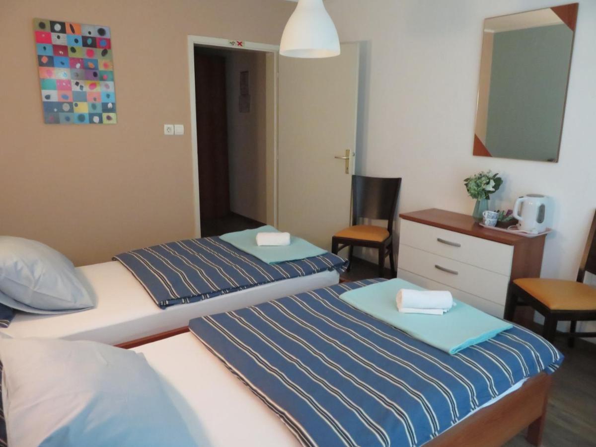 Guesthouse Ob Sotocju Budic Brežice Zewnętrze zdjęcie