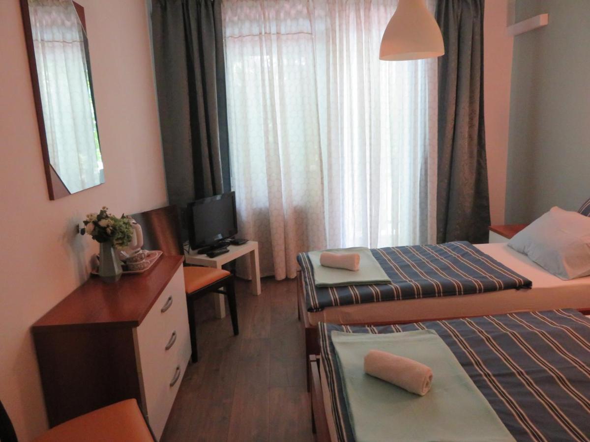 Guesthouse Ob Sotocju Budic Brežice Zewnętrze zdjęcie