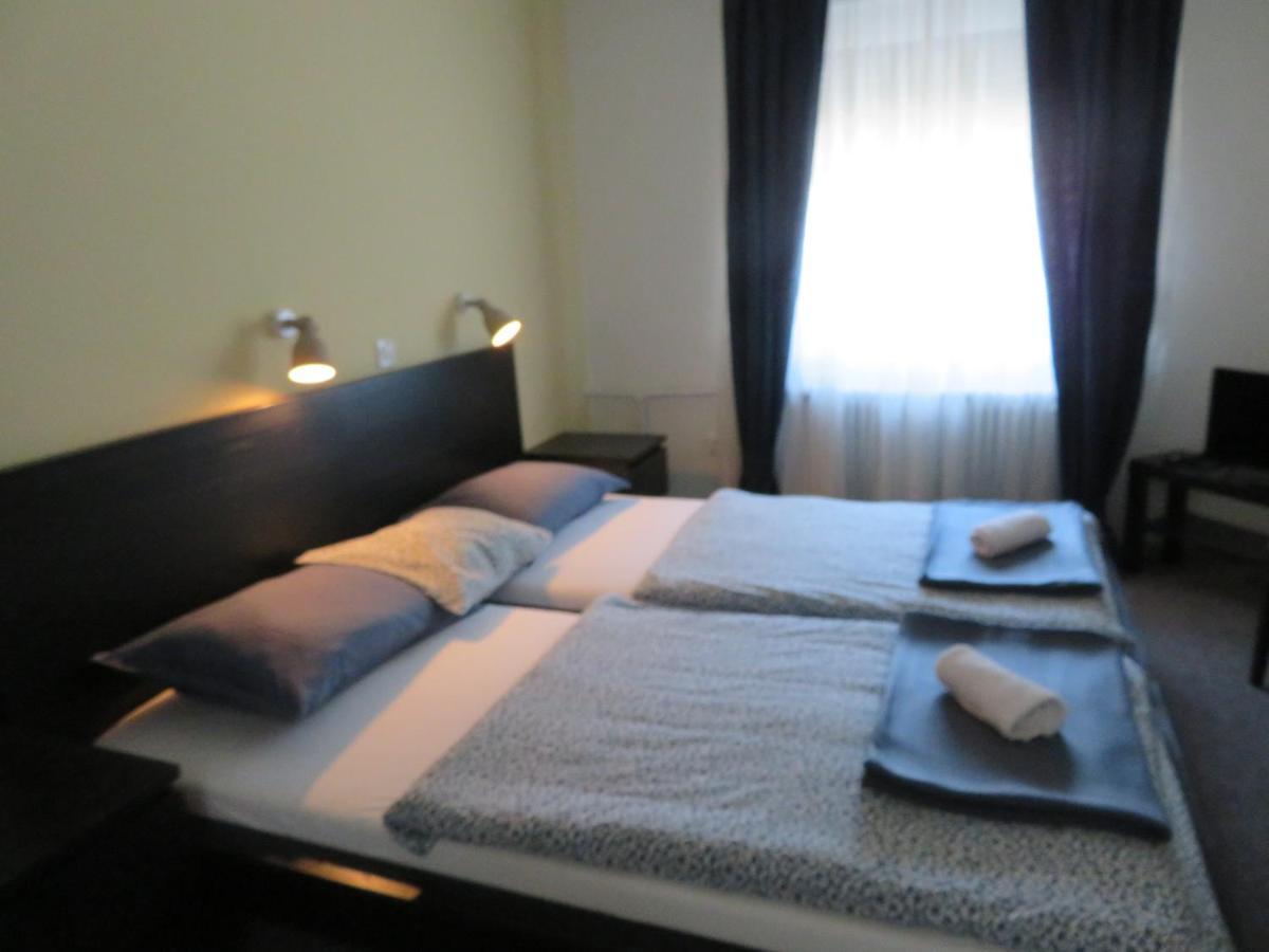 Guesthouse Ob Sotocju Budic Brežice Zewnętrze zdjęcie